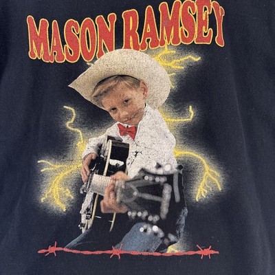 Mason Ramsey Graphic Tee Country Music Walmart Yodeling Kid T-Shirt Medium — front